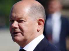 Scholz lehnte Zelenskys Vorschlag zur Abschuss russischer Raketen über der Ukraine ab