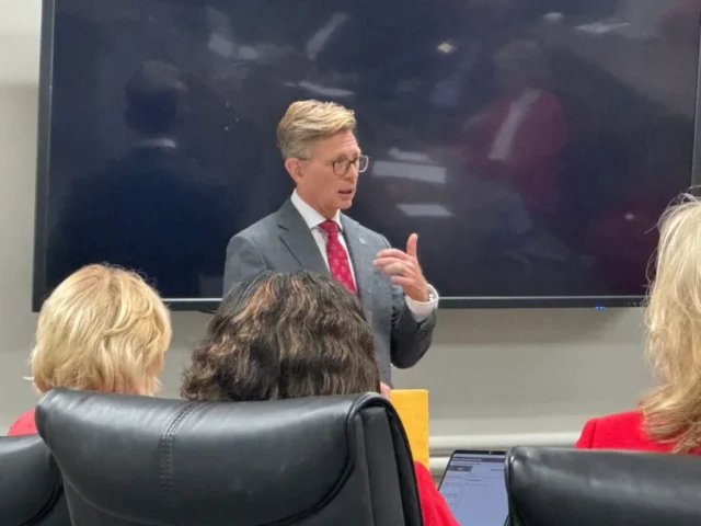 146f92ac2b223c17aab64322428f9aa1